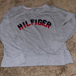 Tommy Hilfiger long sleeve shirt, size XL
